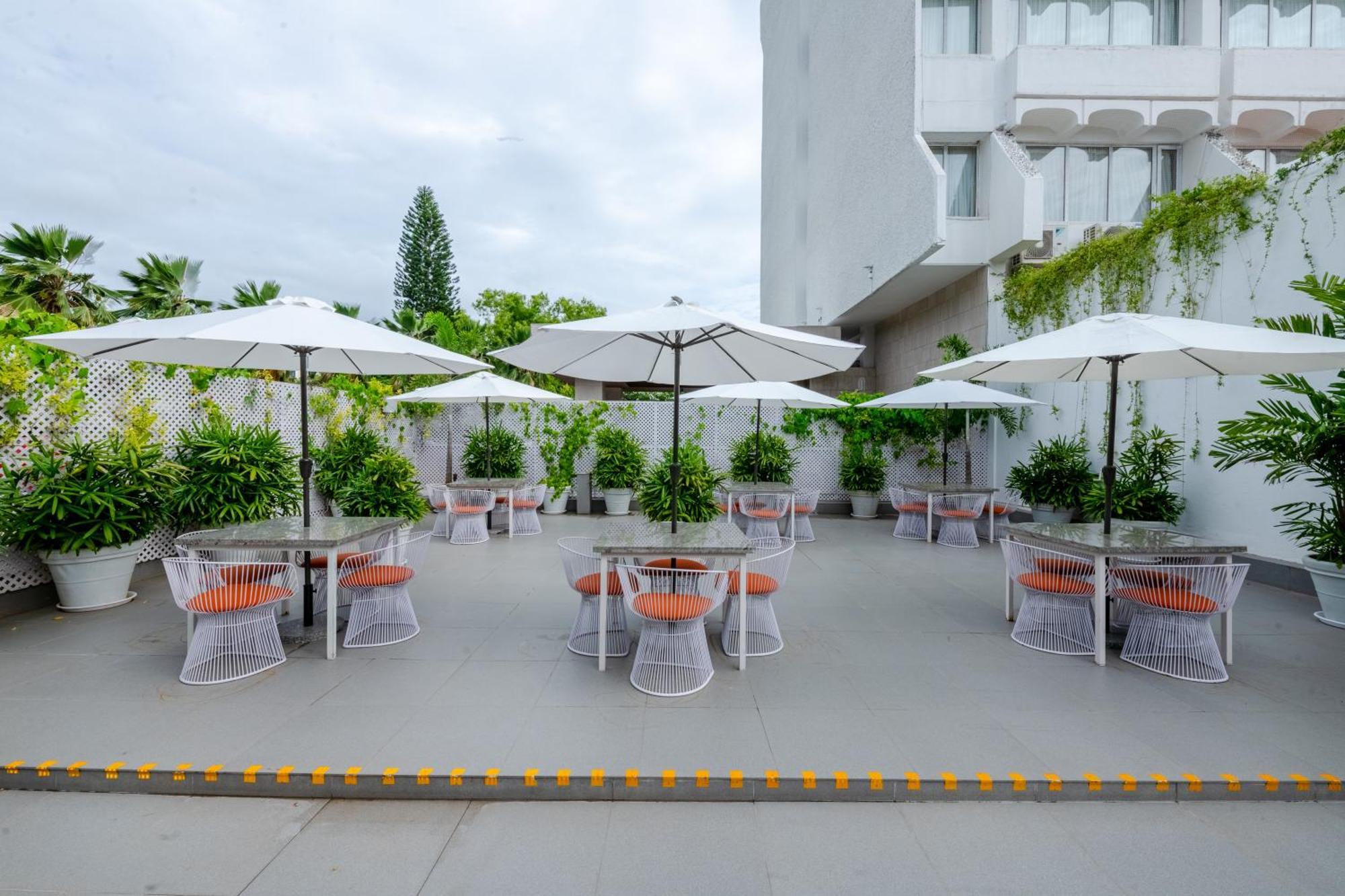 Southern Star,מייזור מראה חיצוני תמונה The rooftop terrace of the hotel